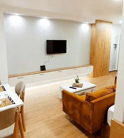 Selvia Appartement Tirana